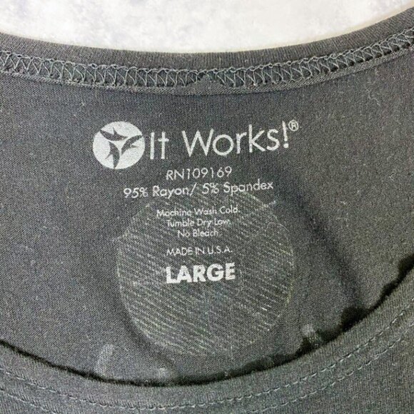 It Works Global Wrap Wrap Wrap Wrap Tee Shirt - Picture 5 of 7